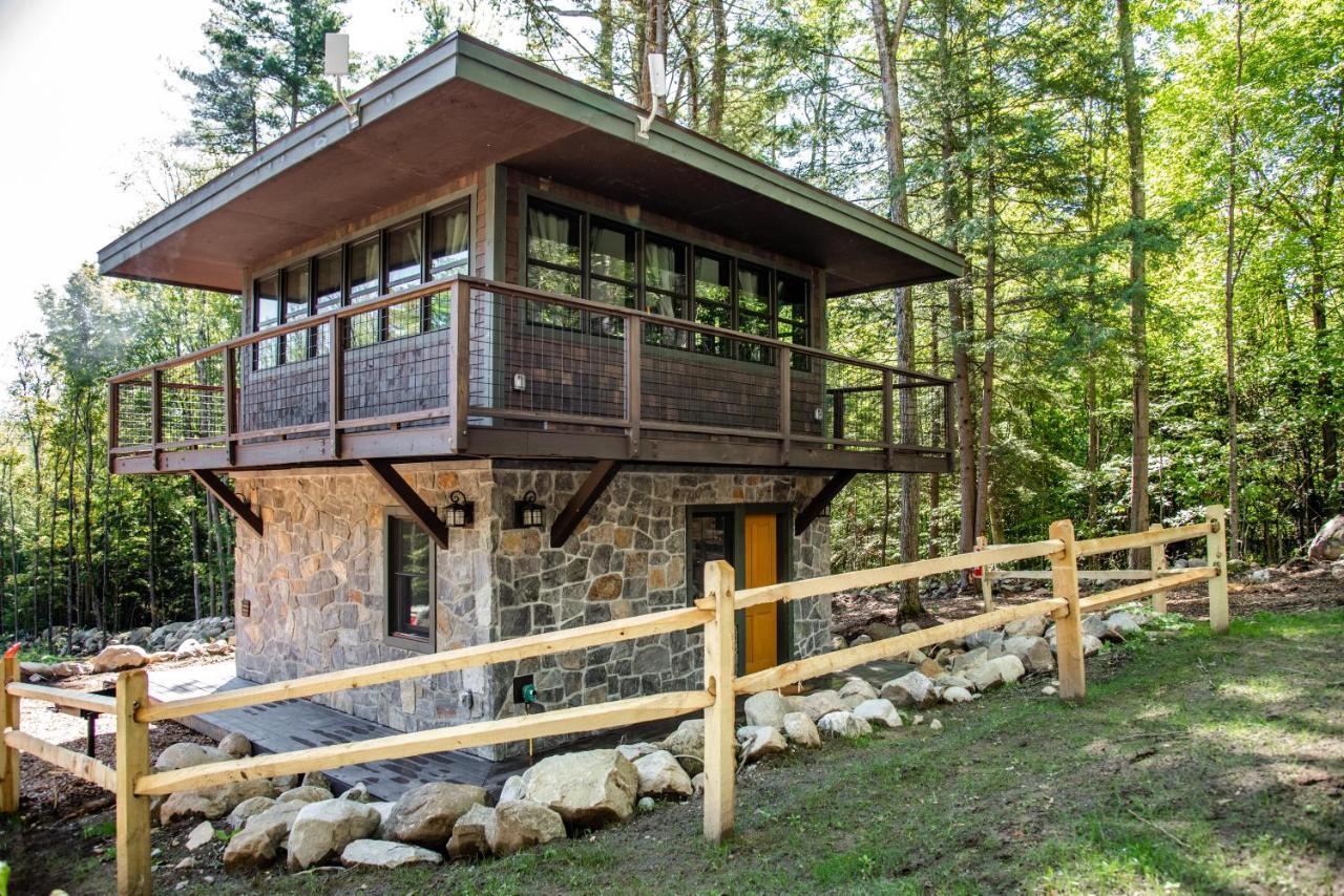 Trekker, Treehouses And 3* Lake George